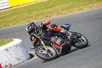 enduro-digital-images;event-digital-images;eventdigitalimages;mallory-park;mallory-park-photographs;mallory-park-trackday;mallory-park-trackday-photographs;no-limits-trackdays;peter-wileman-photography;racing-digital-images;trackday-digital-images;trackday-photos